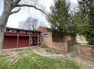 16 Tulane Rd, Athens, OH 45701