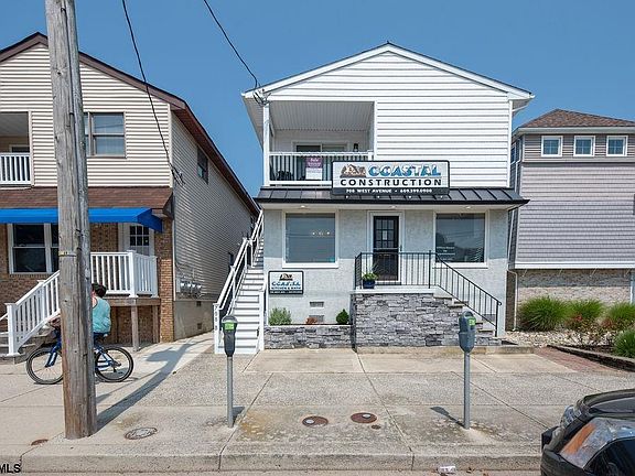 2nd image of 708 West Ave Unit B