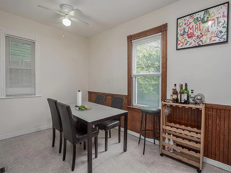47 Saint Margaret St #1 — Photo 7