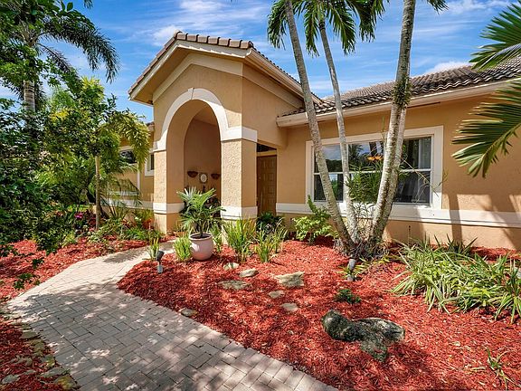 2nd image of 4379 SW 141st Avenue