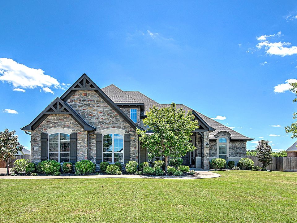 1st image of 1007 Bendelow Dr