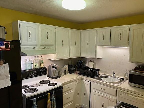 4th image of 440 North Ave APT 118