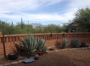 540 S Corpino De Pecho, Green Valley, AZ 85614