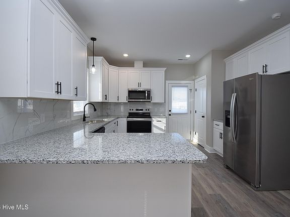 4th image of 704 Abigail Taylor Dr #A