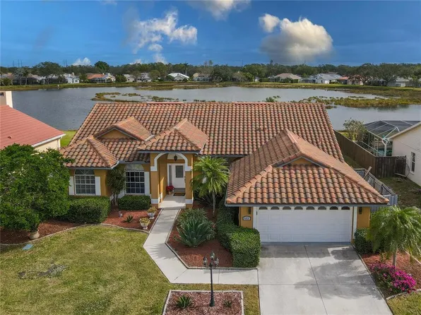 4875 Wood Pointe Way, Sarasota, FL 34233