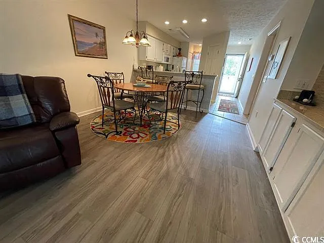 553 White River Dr #13E — Photo 12