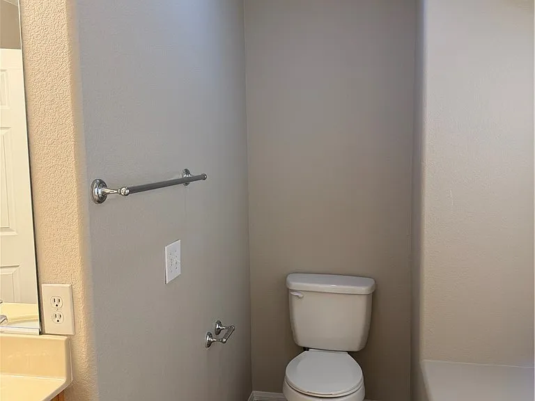 10815 Broxden Junction Ave #0 — Photo 11