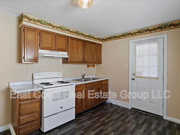 4th image of 537 Guilford Ave #2