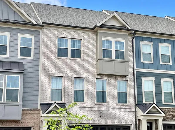 1035 Venifena Ter SE, Leesburg, VA 20175