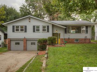 7309 Western Ave, Omaha, NE 68114