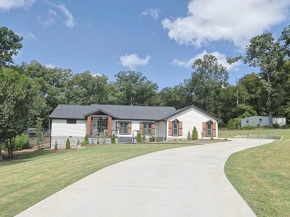 6547 Moon Cir