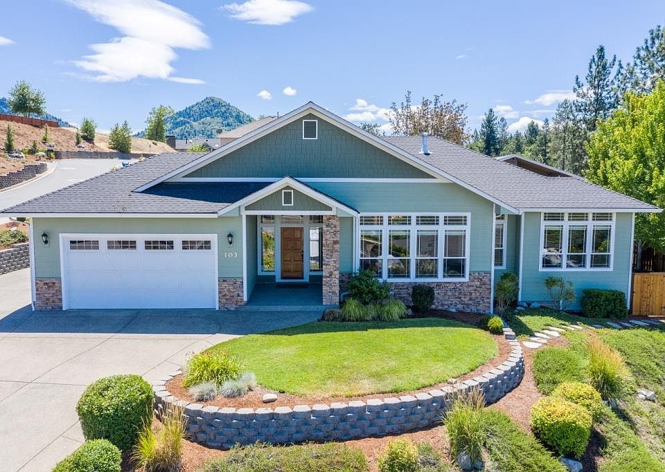 1st image of 103 SE Maice Ct