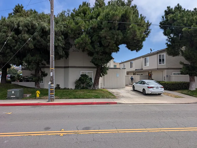 3610 Pio Pico Dr #5 — Photo 12