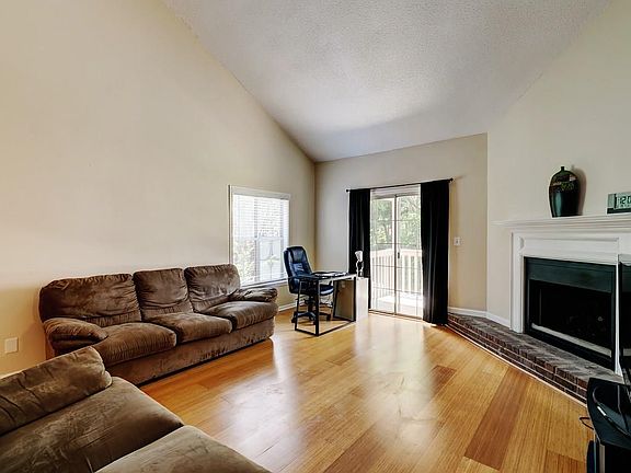 4th image of 205 Bridge Ln SE