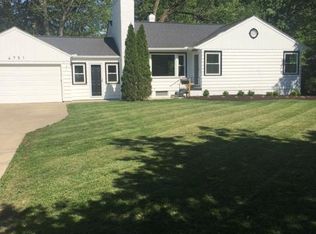 4751 W 210th St, Fairview Park, OH