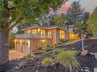 59 Hacienda Cir, Orinda, CA 94563