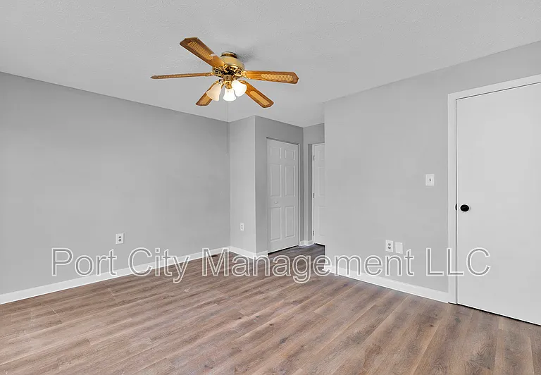 7484 Rabon Ave — Photo 16