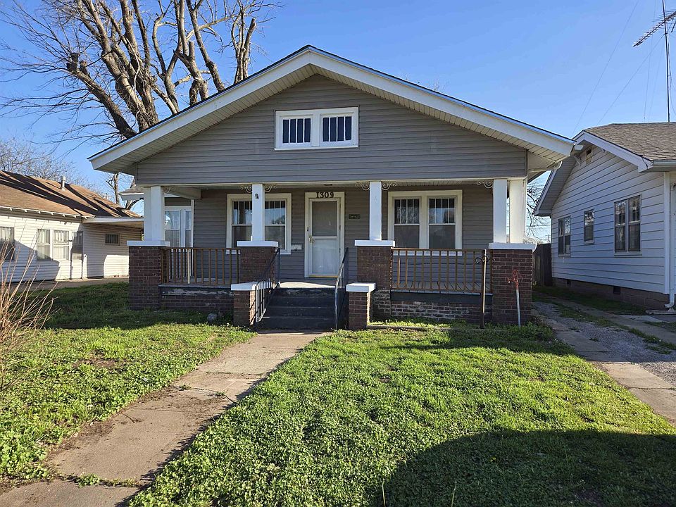 1st image of 1309 E Randolph Ave