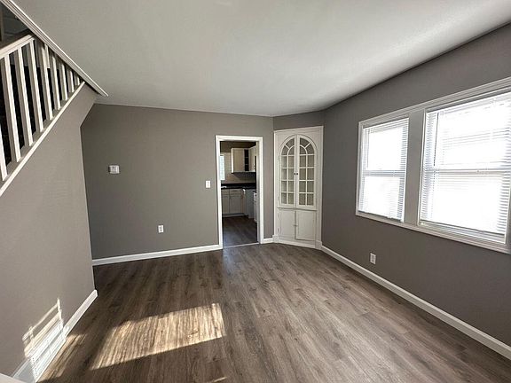 5th image of 4742 N 46th STREET