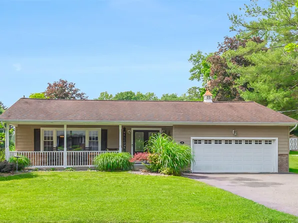 19 Little Brook Lane, New City, NY 10956