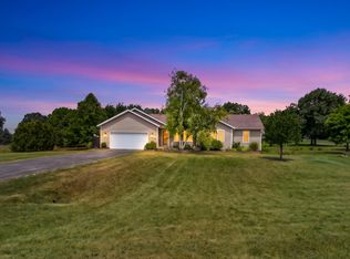 6935 Brow Myer Dr NE, Rockford, MI 49341