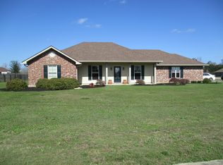 104 Yew St, Patterson, LA 70392