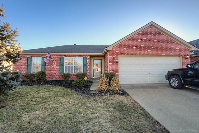1st image of 306 Camden Cir