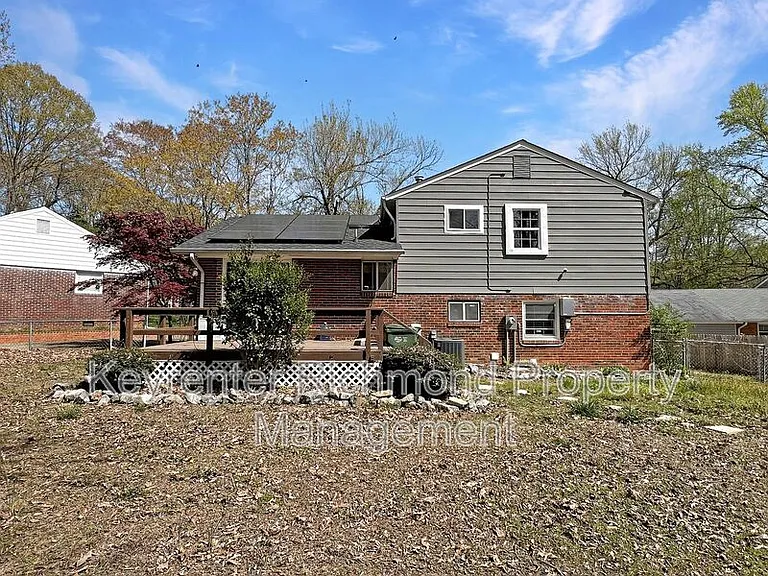 2704 Susten Ct — Photo 21