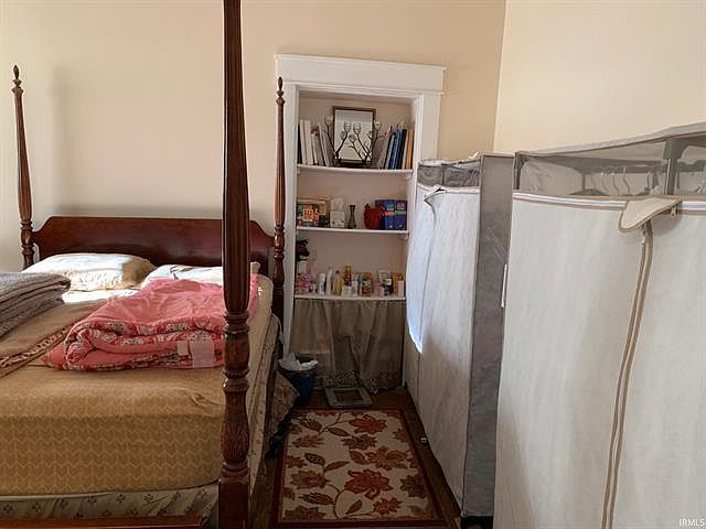 1st image of 314 W 2nd St Unit 1