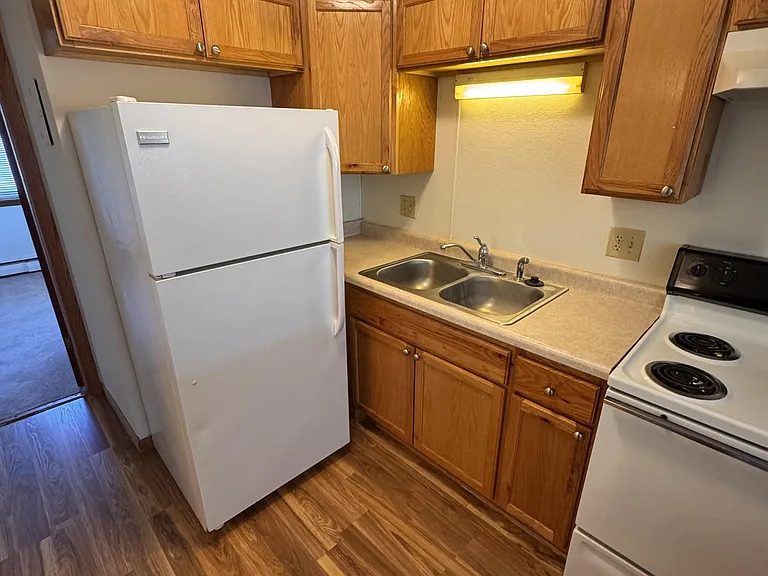 610 Femrite Dr — Photo 3