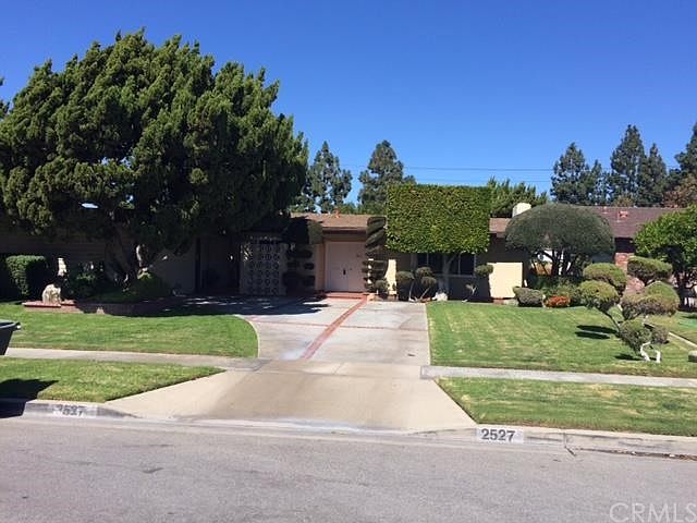 1st image of 2527 E Westport Dr