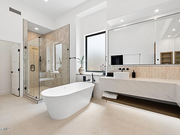 5th image of 15001 S 5TH Avenue