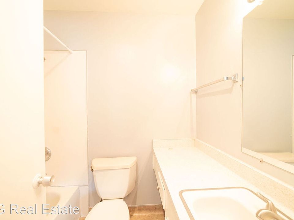 1st image of 1331 Liberty St #12