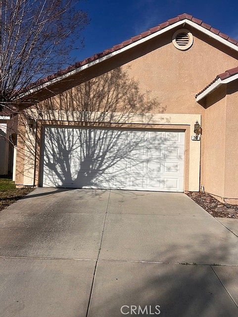 1st image of 747 Camino De Oro