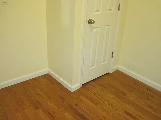 Rented by TAG Real Estate | media 10