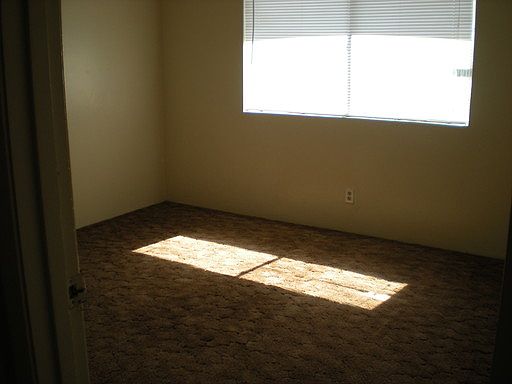 5th image of 829 Sylvia Dr APT C