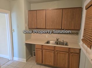 1220 W 41st Ave #2, Gary, IN 46408