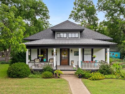 708 N Anglin St, Cleburne, TX, 76031