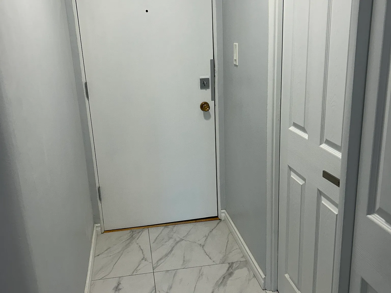 1 bed, 650 sqft, $2,200 — Photo 2
