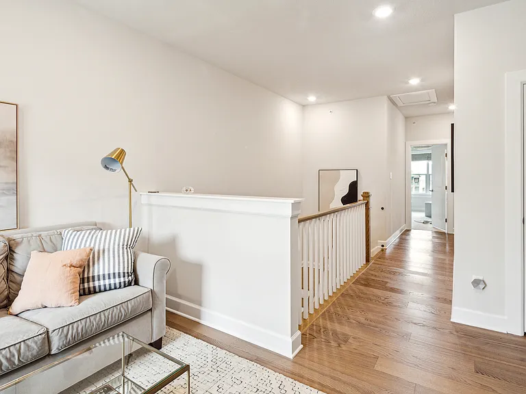 4205 Spruce Rd — Photo 25
