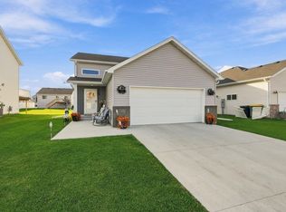 1151 Marlys Dr W, West Fargo, ND 58078
