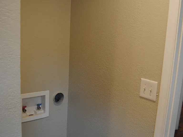815 Shirley St #201 — Photo 10