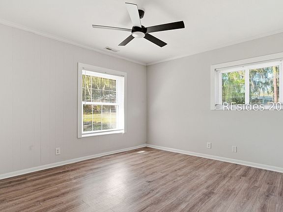 5th image of 3014 Shell Point Rd