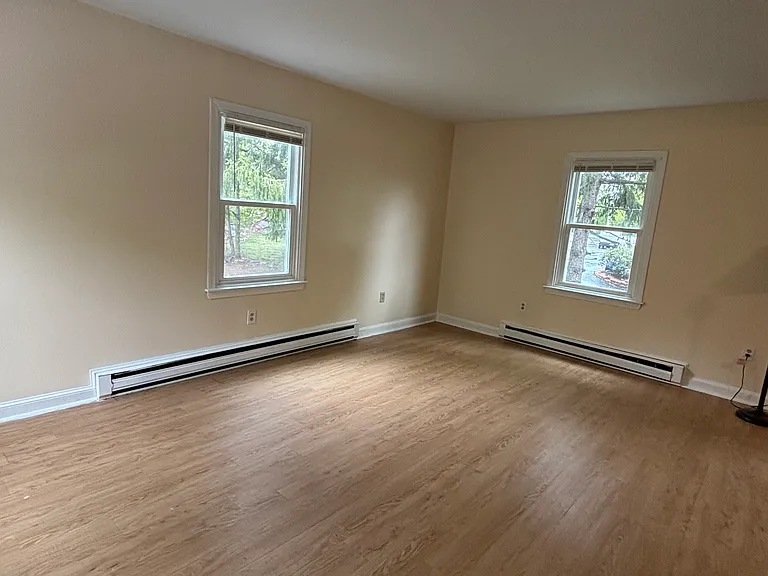 453 Pond St #3 — Photo 7