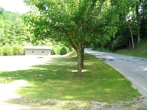 2nd image of 1415 State Highway 986