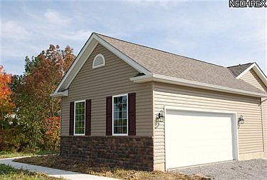3rd image of 14795 Elm Dr