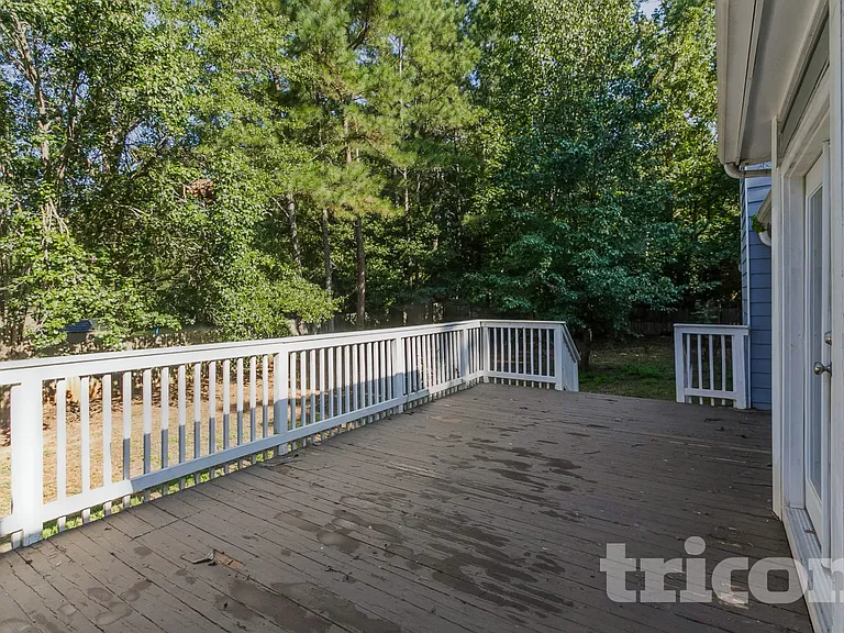 2965 Windcrest Dr — Photo 14