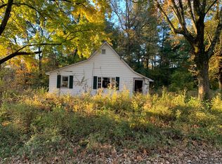 13768 S Watt St, Jasonville, IN 47438