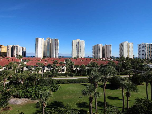 4th image of 3 Oceans West Blvd APT 5A4