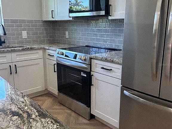 4th image of 428 62nd St